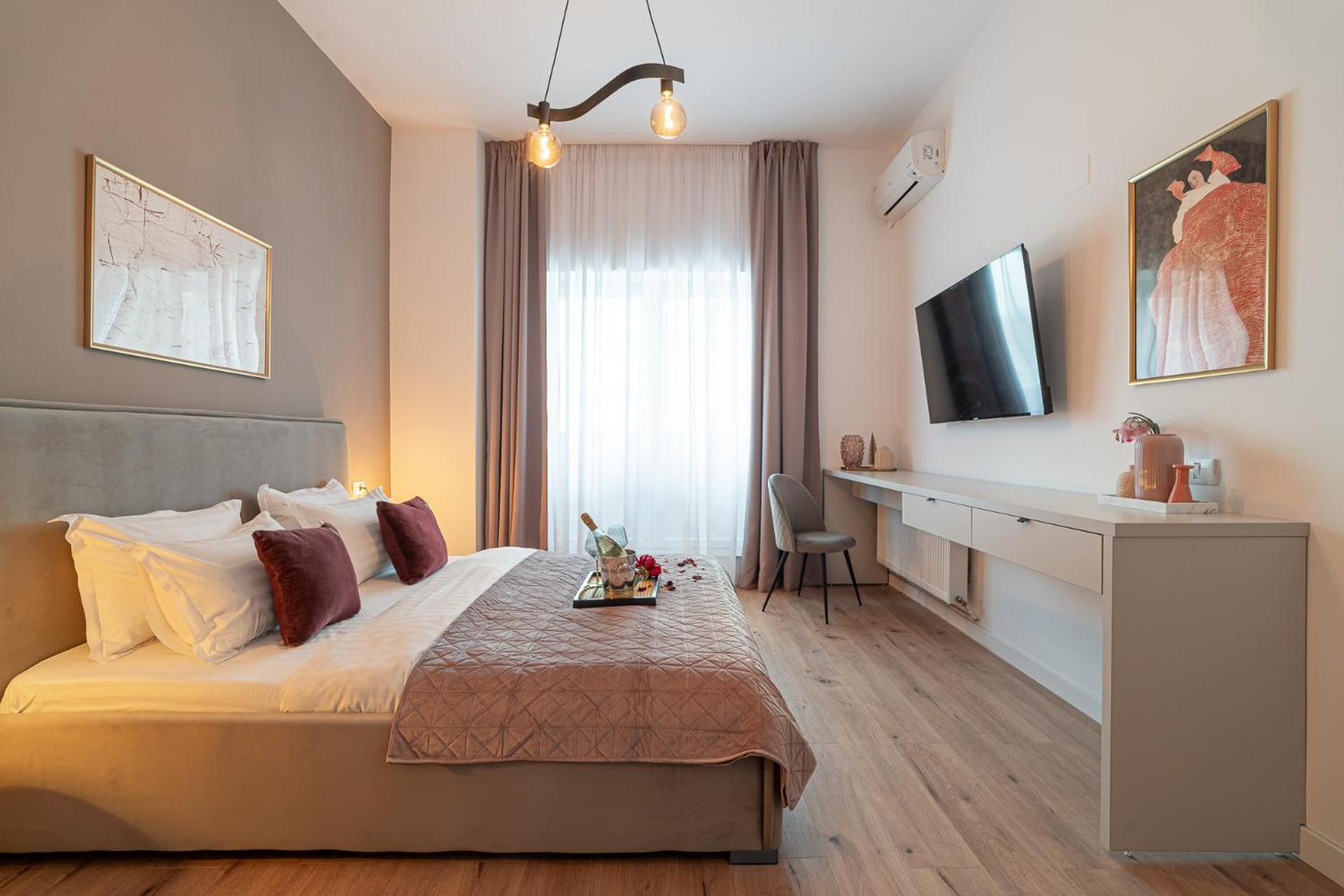 Loggia & Luxe 5Br Penthouse In Universitatii Area Βουκουρέστι Εξωτερικό φωτογραφία