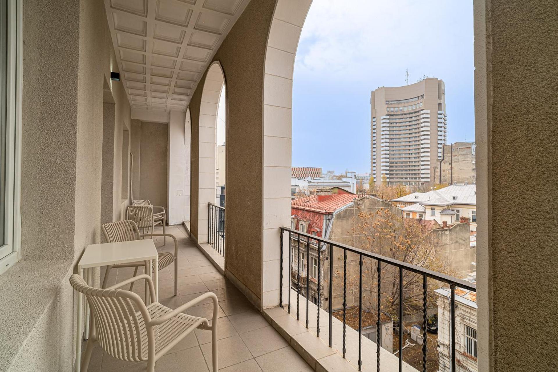 Loggia & Luxe 5Br Penthouse In Universitatii Area Βουκουρέστι Εξωτερικό φωτογραφία
